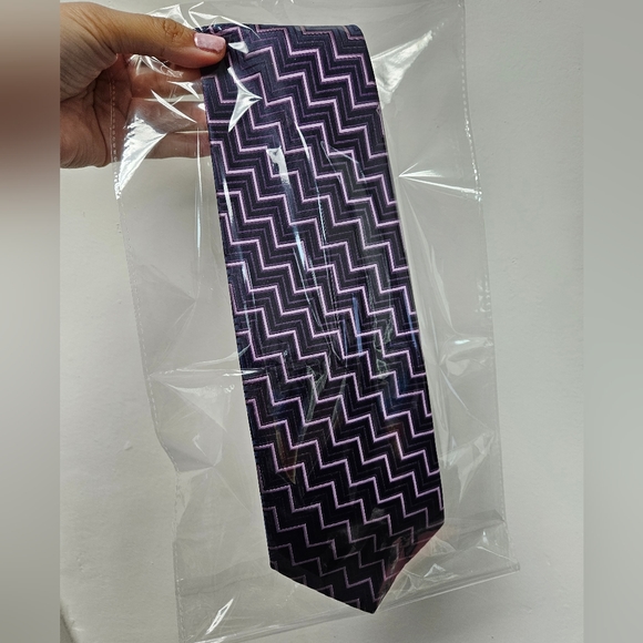 Ralph Lauren Men's Classic Fit Striped Poplin Shirt - Size 15 in Purple/White - Picture 12 of 14